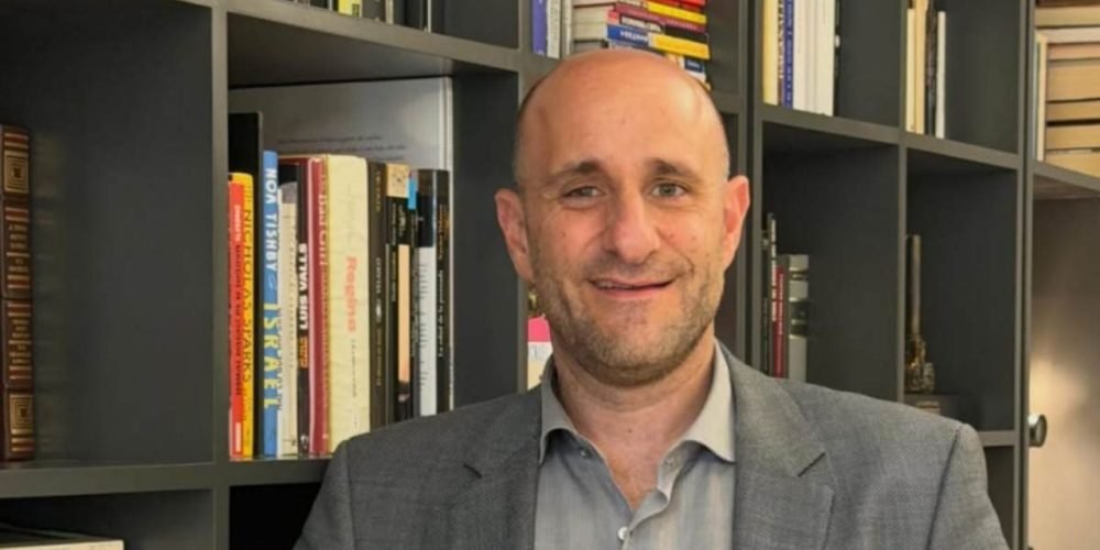 Alberto Lati