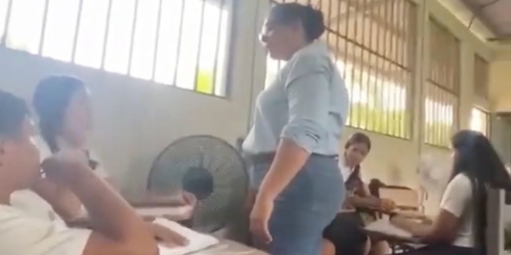 Agresión maestra Honduras