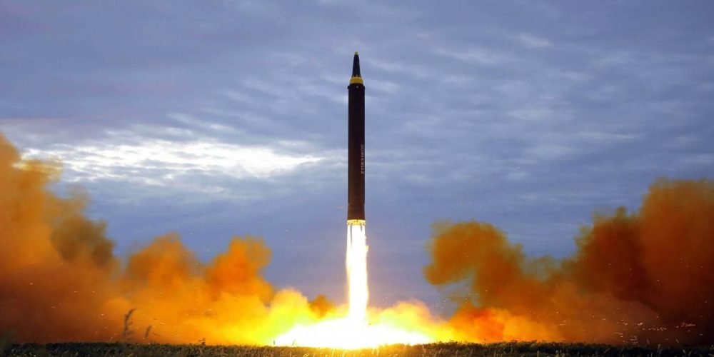 fracasa-corea-del-norte-lanzamiento-primer-cohete-espia