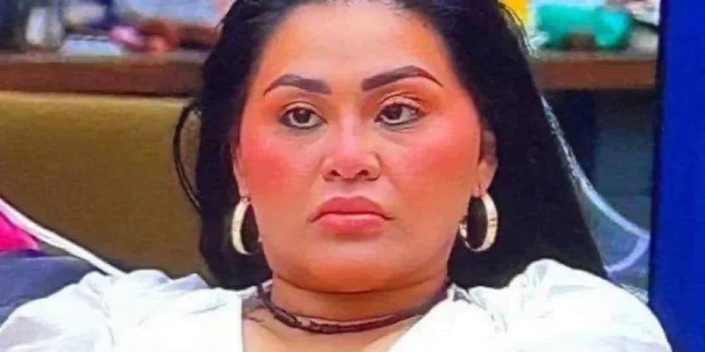 gomita-busca-novio-medio-millon-al-mes