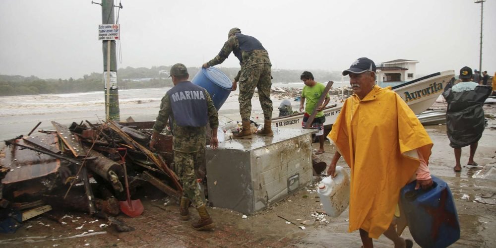 Flossie avanza hacia huracán: estados en alerta por lluvias y vientos extremos