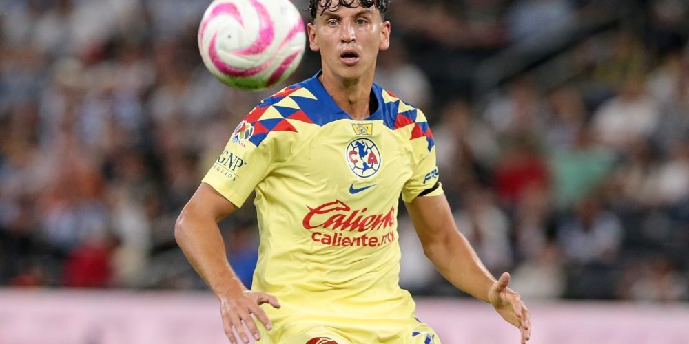 igor-lichnovsky-un-pie-fuera-de-america