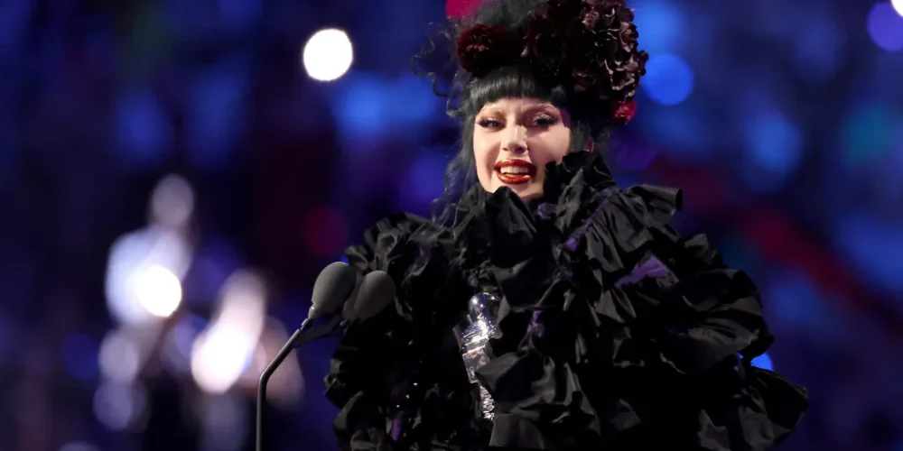 lady-gaga-vma-2025-billboard-1800-artista-del-ano