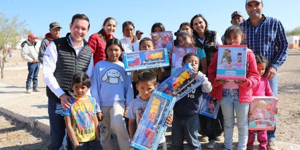 lleva-dif-coahuila-apoyos-a-las-comunidades-más-lejanas