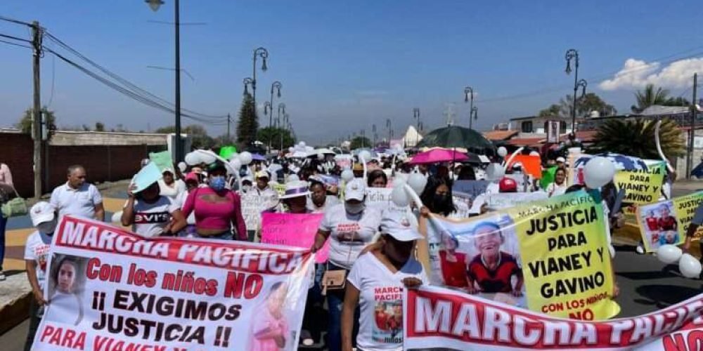marcha-asesinato-mellizos-vianey-gabino