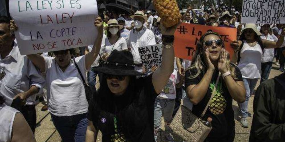 marcha-ciudadanos-a-favor-corte-mayo-2023