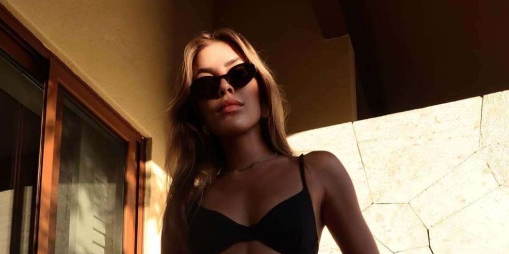 michelle-salas-bikini-negro-skims