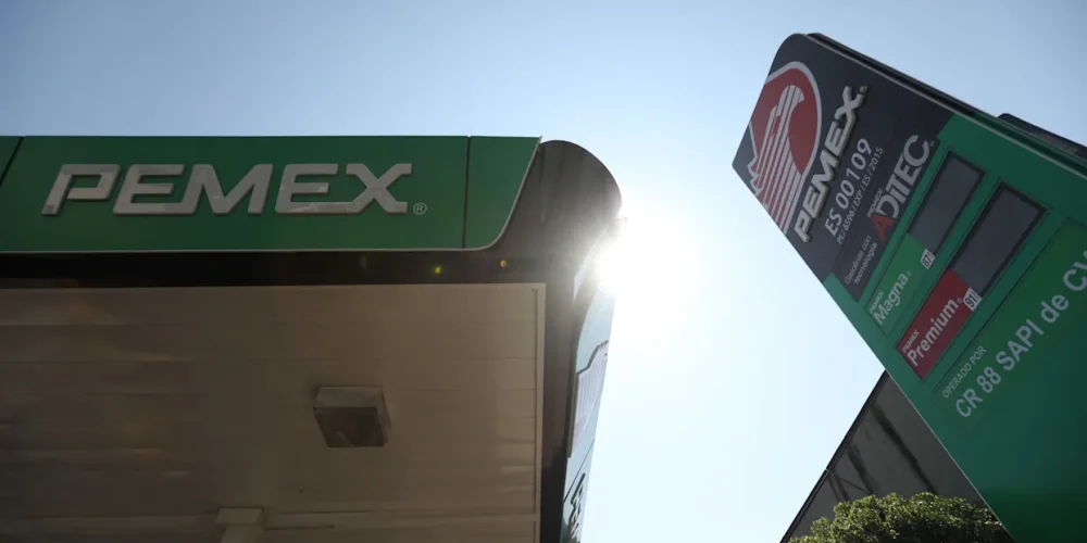 moodys-modifica-calificacion-crediticia-pemex-septiembre-2025