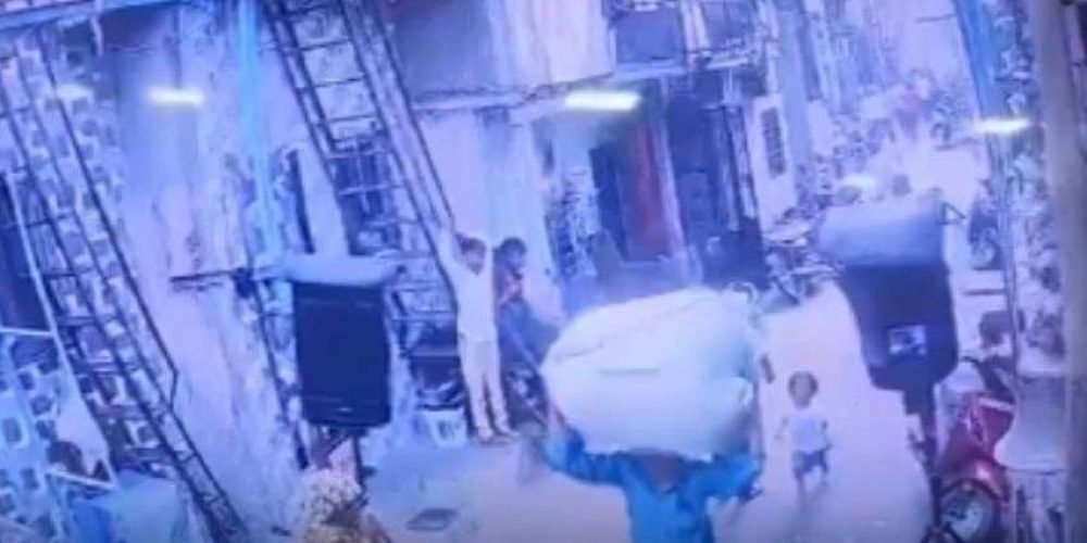 muere-niña-tres-años-caida-bocina-golpe-cabeza