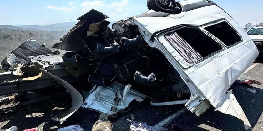Accidente múltiple en Puebla cobra 21 vidas