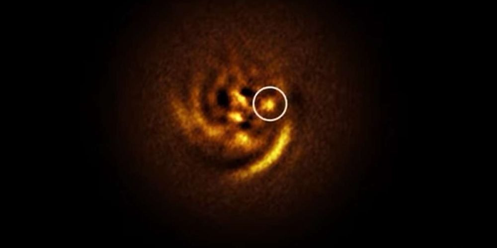 nacimiento-de-planeta