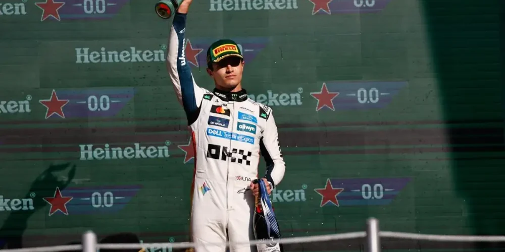 norris-gana-mexico-gp-2025-lider-campeonato-supera-piastri