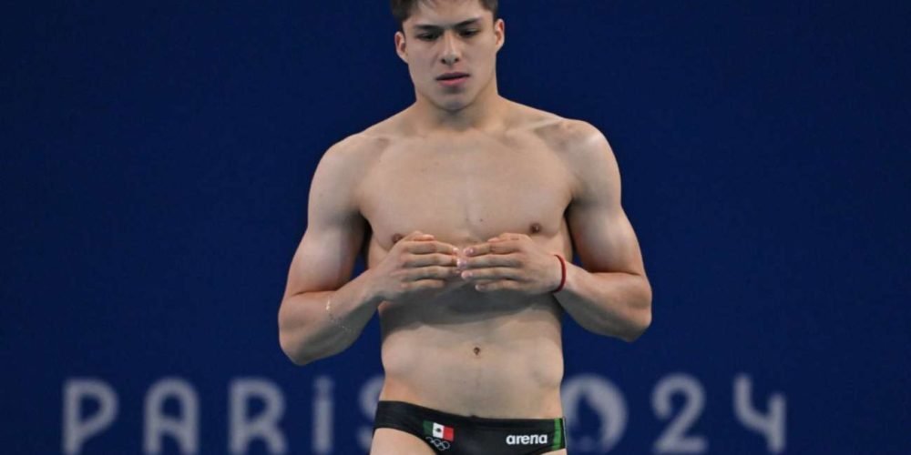 osmar-olvera-avanza-final-clavados-tampolin-paris-2024