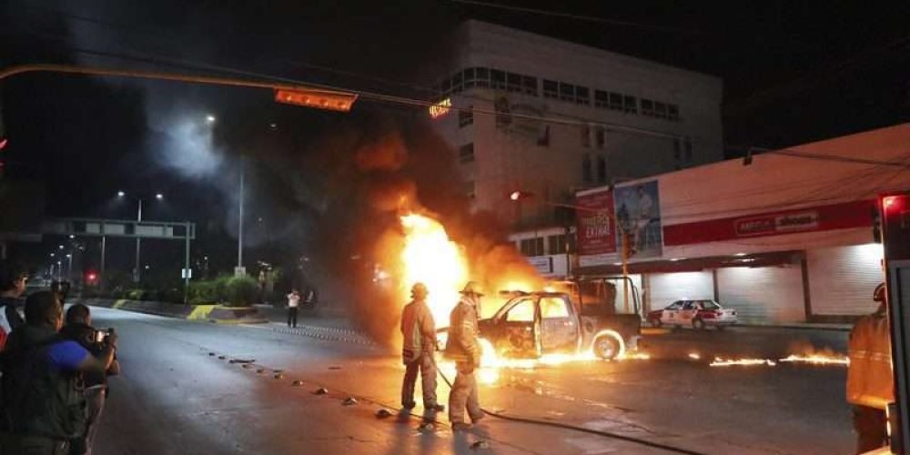 policias-matan-dos-normalistas-ayotzinapa