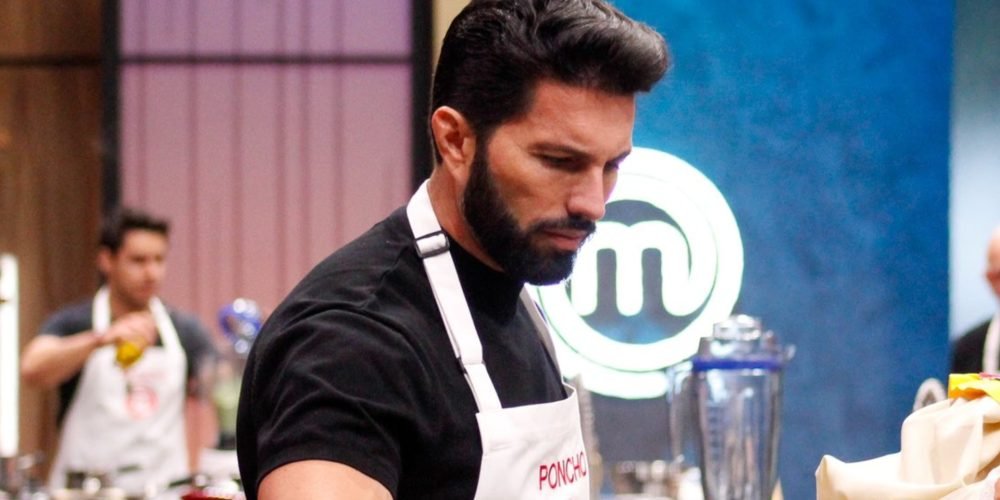 poncho-de-nigris-expulsado-master-chef-celebrity