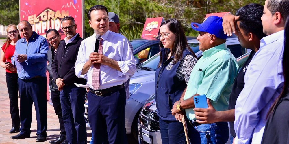 premios-de-el-gran-cumplidor-entregados-por-gobierno-de-esteban