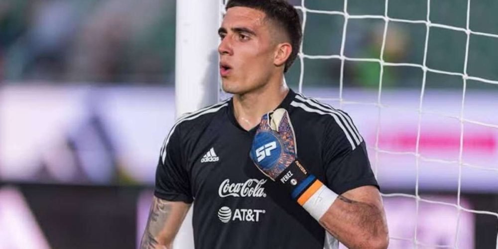 pumas-apuesta-por-alex-padilla-como-su-primer-refuerzo