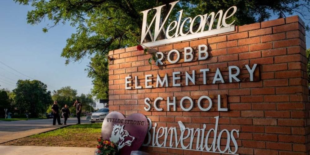 UVALDE, TEXAS - MAY 24: A memorial dedicated to the 19 children and two adults murdered on May 24, 2022 during the mass shooting at Robb Elementary School is seen on May 24, 2023 in Uvalde, Texas. Today marks the 1-year anniversary of the mass shooting at the school. 19 children and two teachers were killed when a gunman entered the school, opening fire on students and faculty.   Brandon Bell/Getty Images/AFP (Photo by Brandon Bell / GETTY IMAGES NORTH AMERICA / Getty Images via AFP)