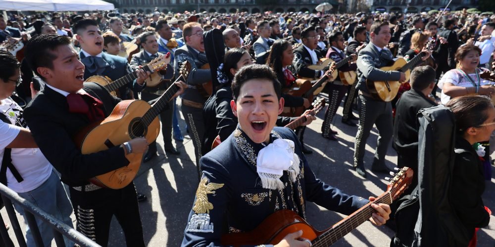 record-mariachis-cdmx