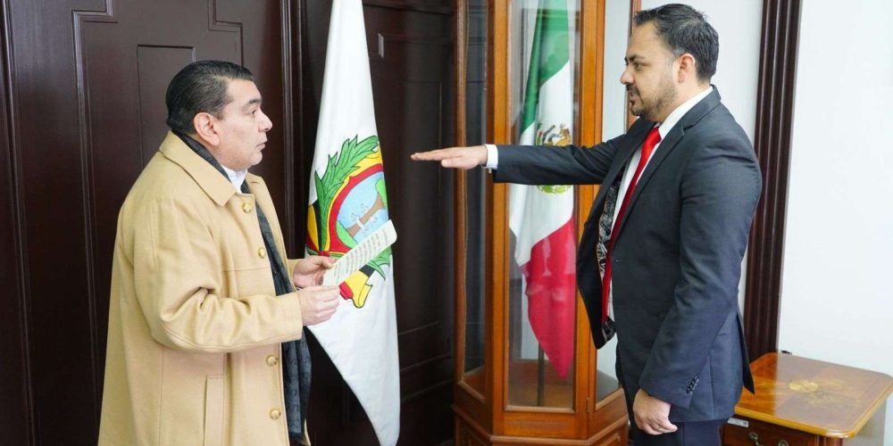rinde-protesta-el-nuevo-titular-de-salud-municipal