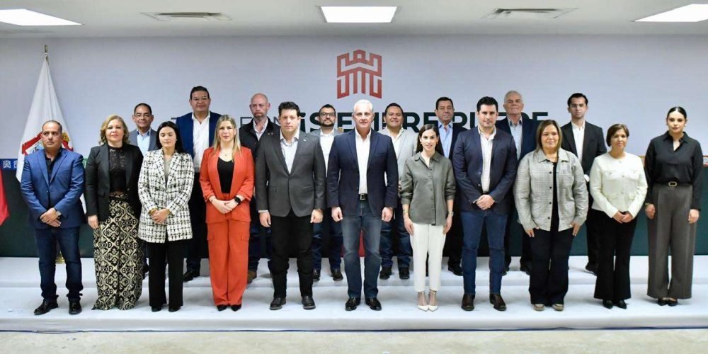 román-alberto-cepeda-entrega-nuevos-nombramientos