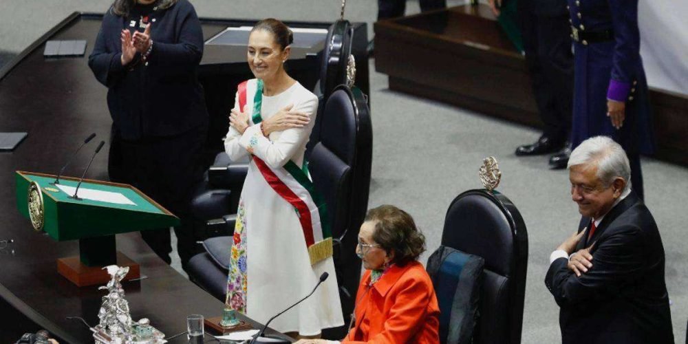 sheinbaum-amlo-toma-de-protesta-columna-opinion
