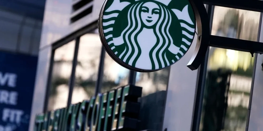starbucks-cerrada-tiendas-anuncia-despidos-septiembre-2025