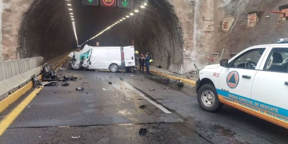 Tragedia en la Supervía Poniente: choque deja 3 muertos y caos vial en CDMX
