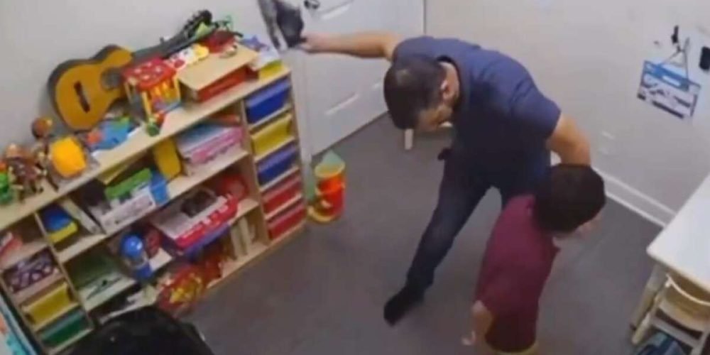 terapeuta-golpea-niño-autismo-durante-sesion