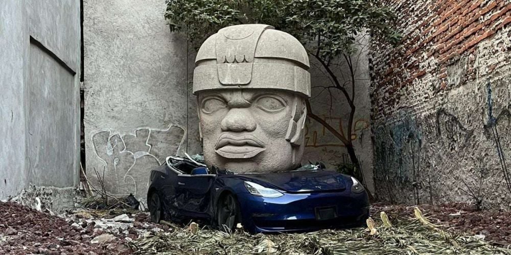 tesla-aplastado-cabeza-olmeca
