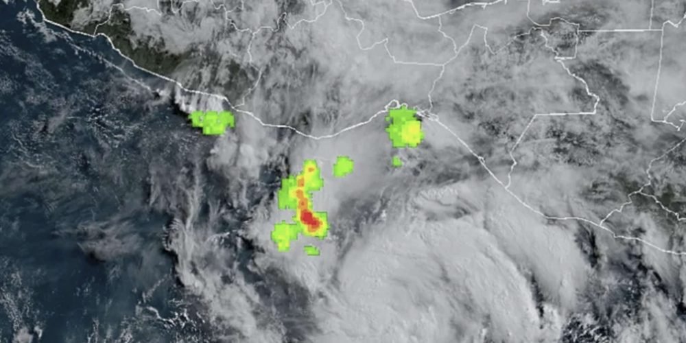 Tormenta Tropical Erick amenaza con ser huracán y provocar lluvias torrenciales