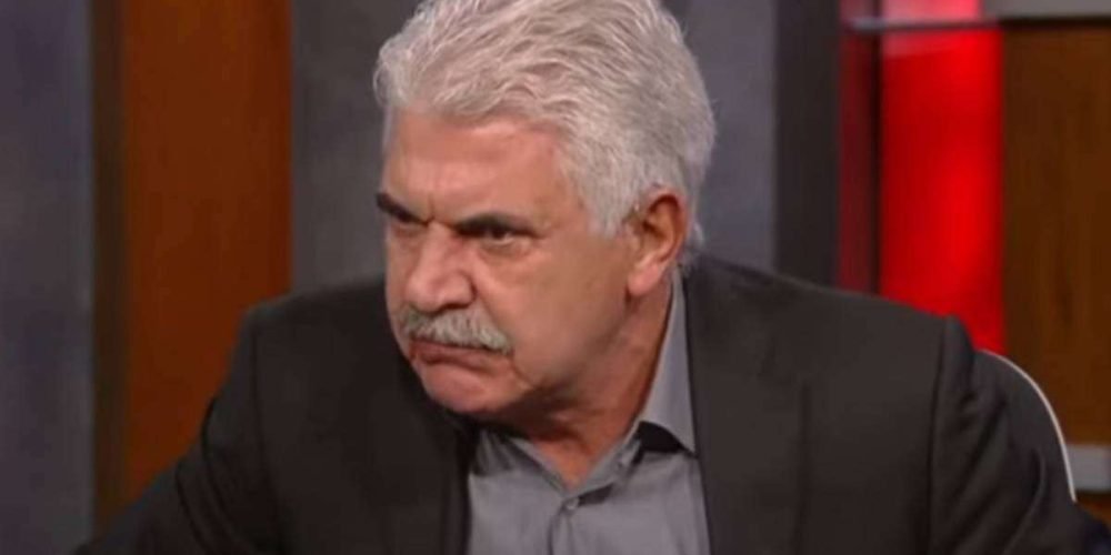 tuca-ferreti-enojado