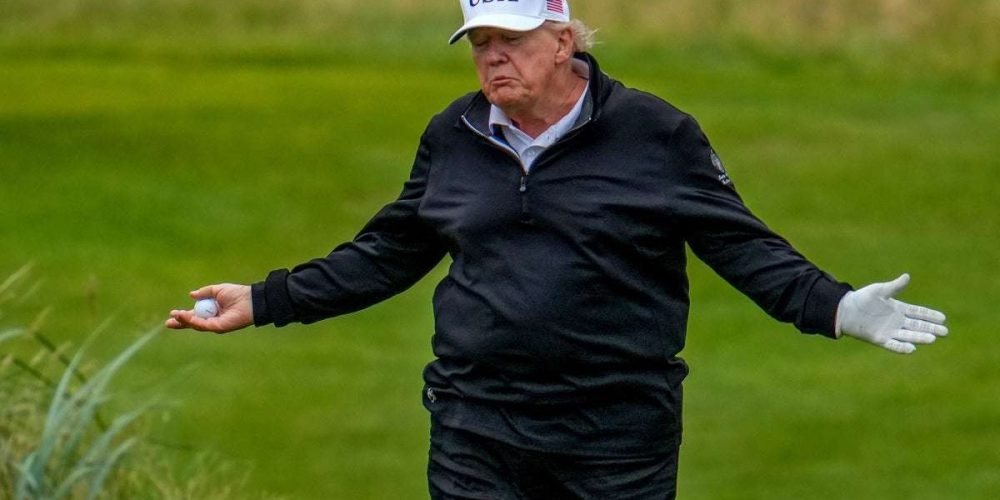 tump-trampa-partido-golf-escocia