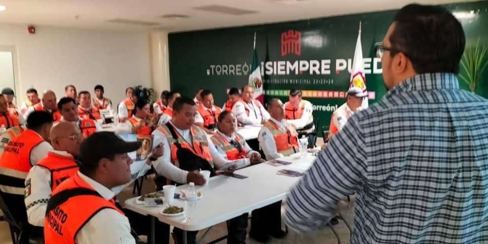 turismo-municipal-capacita-a-agentes-de-tránsito-y-vialidad