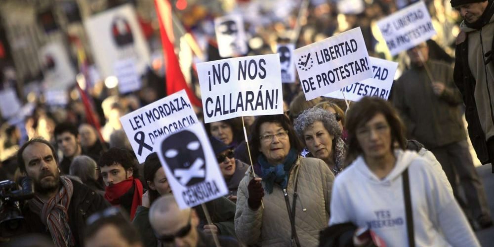 MANIFESTACION CON EL LEMA "CONTRA LA REPRESIÓN. NO A LA LEY MORDAZA Y NO A LA REFORMA PENAL"