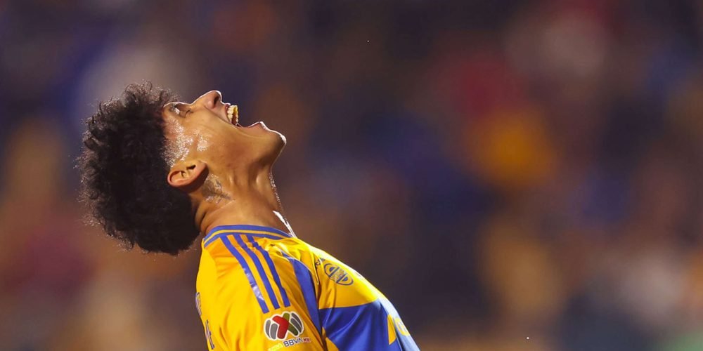 Antuna bajo fuego: la afición de Tigres explota tras empate ante Cruz Azul