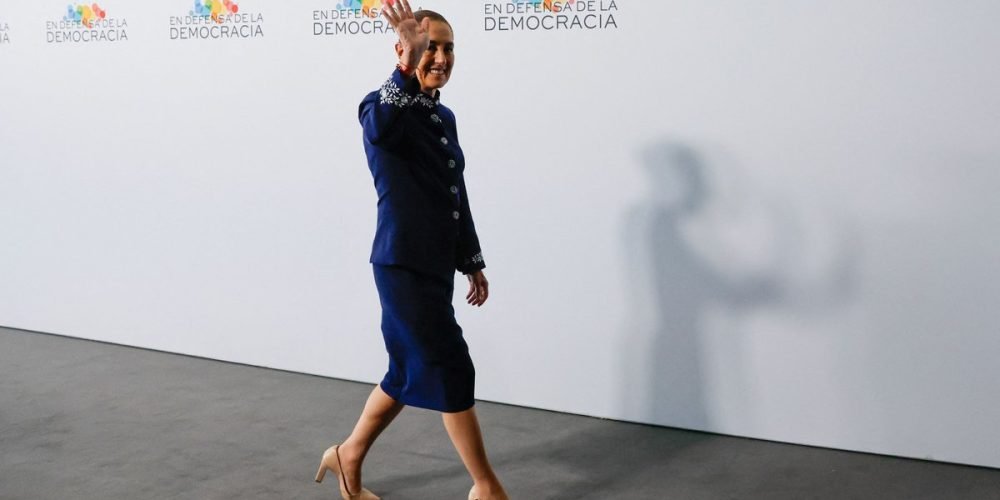 Claudia Sheinbaum cumbre Barcelona